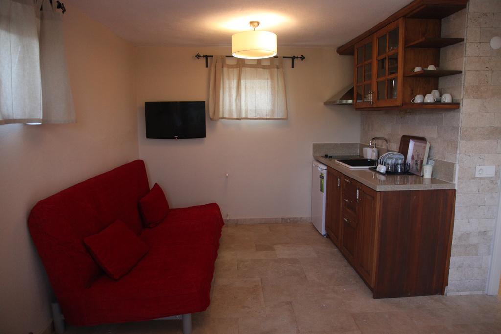 Mavikarga Bozcaada Bed & Breakfast Rom bilde