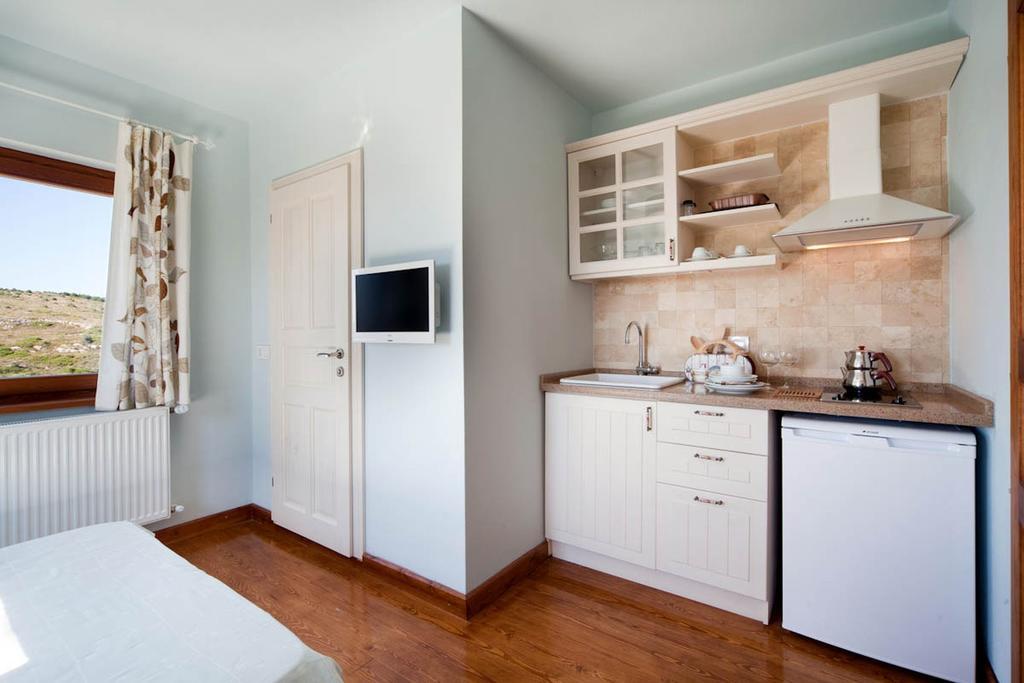 Mavikarga Bozcaada Bed & Breakfast Rom bilde