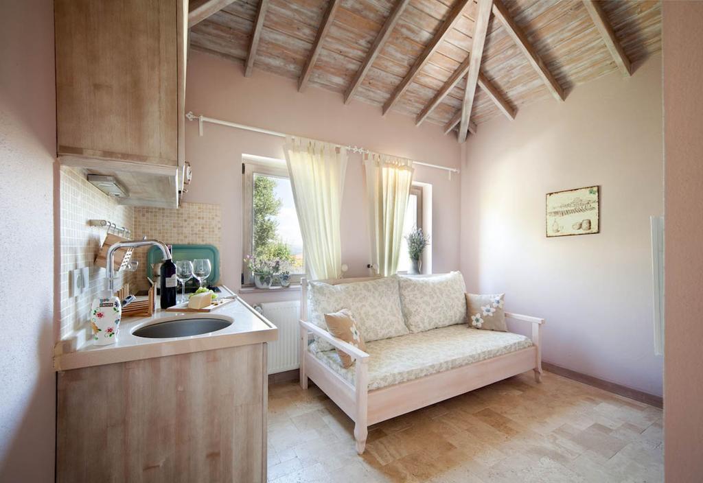 Mavikarga Bozcaada Bed & Breakfast Rom bilde
